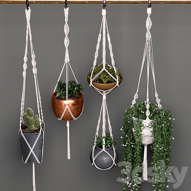 Decorative set of hanging pots